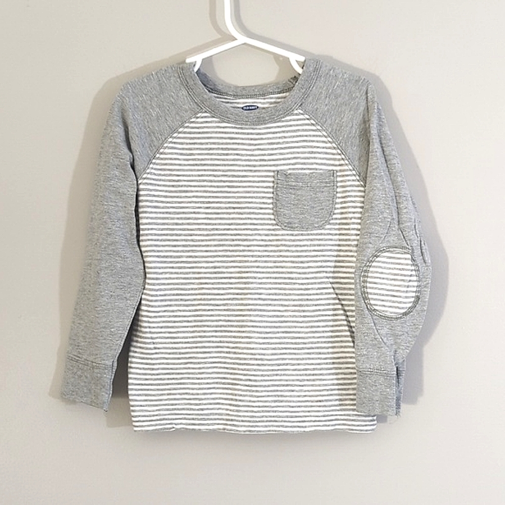 Old Navy boys long sleeve tee, 5T